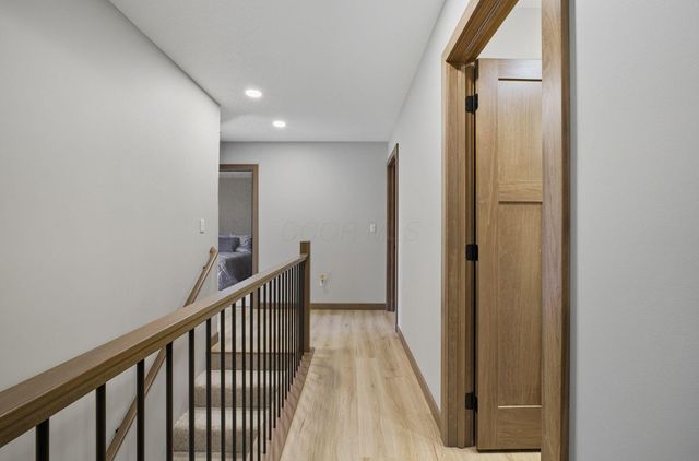 557 Cannondale Avenue, Johnstown, OH 43031