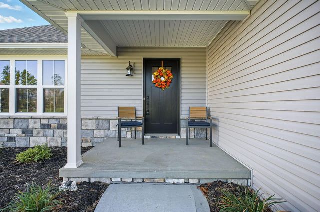 557 Cannondale Avenue, Johnstown, OH 43031