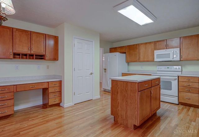 1420 Alexander Drive, Hamilton, OH 45013