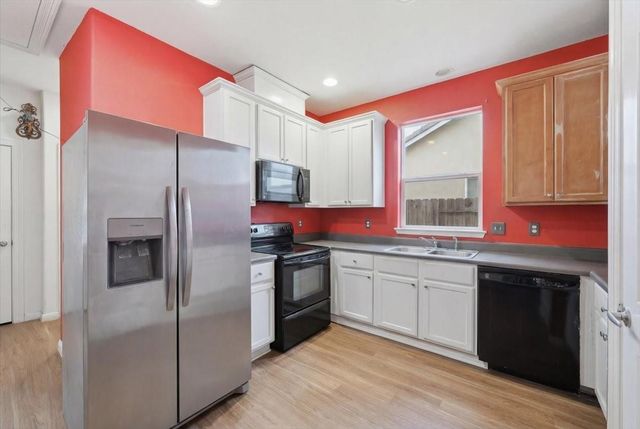 1050 Avenue C, Beaumont, TX 77701