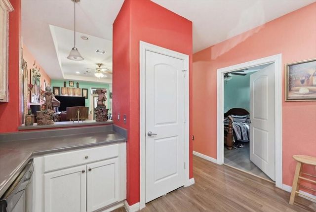 1050 Avenue C, Beaumont, TX 77701