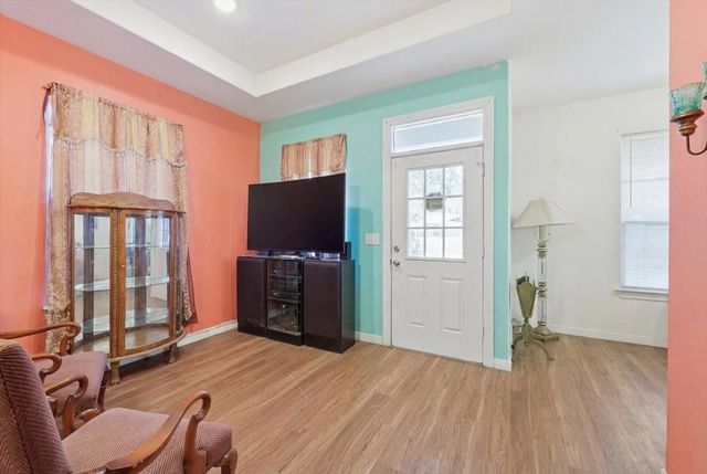 1050 Avenue C, Beaumont, TX 77701