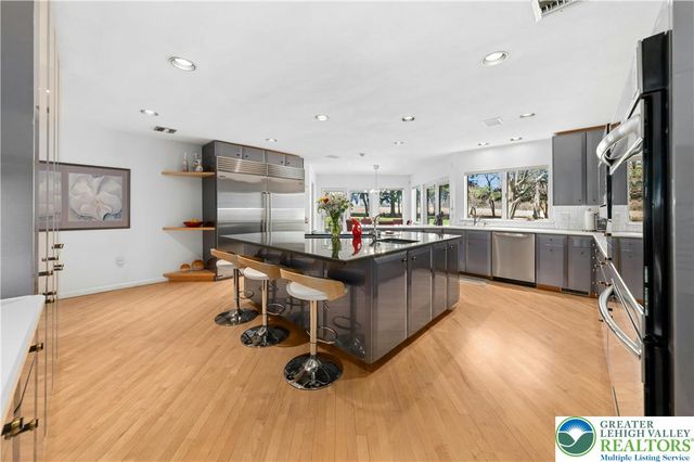 2334 Riverbend Road, Lower Macungie Twp, PA 18103