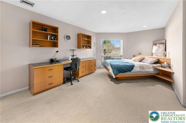 2334 Riverbend Road, Lower Macungie Twp, PA 18103