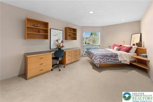 2334 Riverbend Road, Lower Macungie Twp, PA 18103