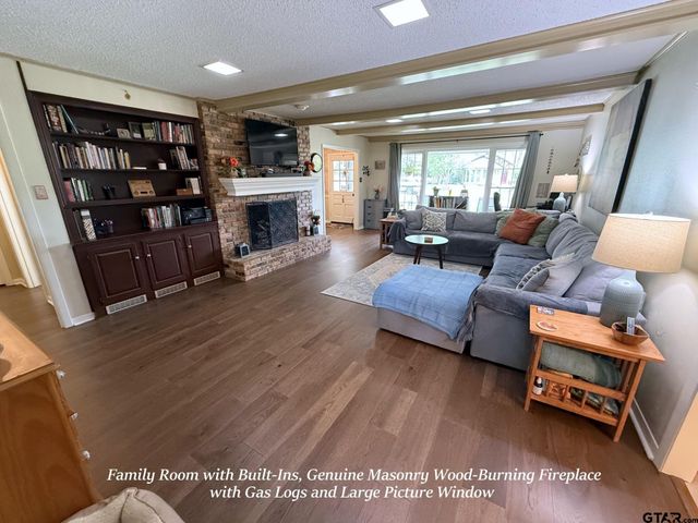 600 Spring Creek Drive, Tyler, TX 75703