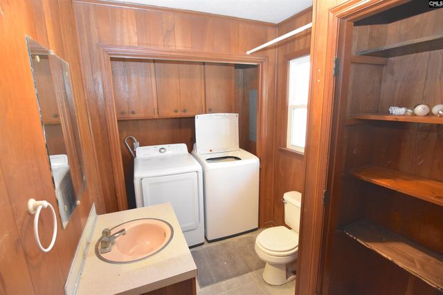 553 Kendall Drive, Batesburg, SC 29006