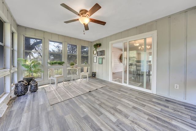 11251 COUNTY ROAD 391, Holts Summit, MO 65043