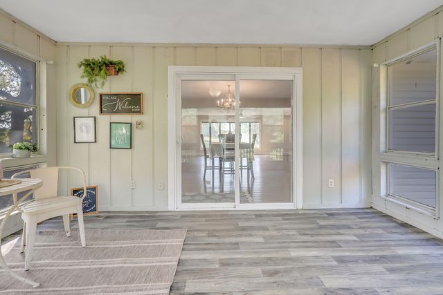 11251 COUNTY ROAD 391, Holts Summit, MO 65043