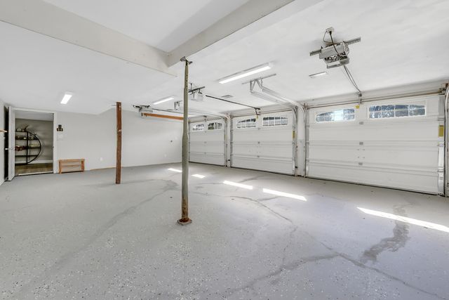 11251 COUNTY ROAD 391, Holts Summit, MO 65043