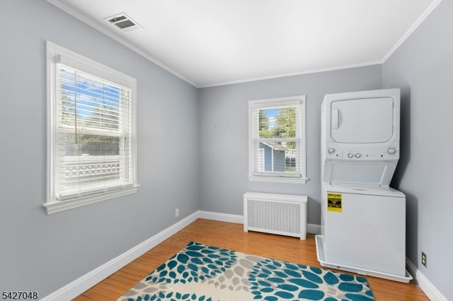 28 Janeway Place, Morris Plains Boro, NJ 07950