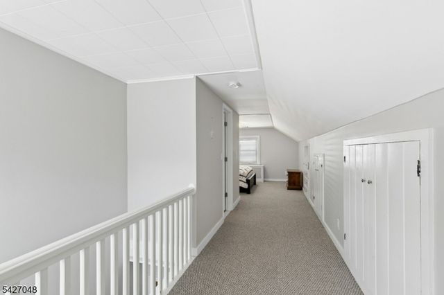 28 Janeway Place, Morris Plains Boro, NJ 07950