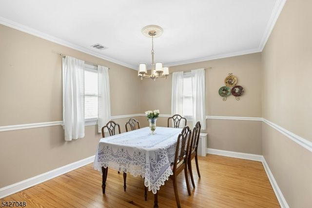 28 Janeway Place, Morris Plains Boro, NJ 07950
