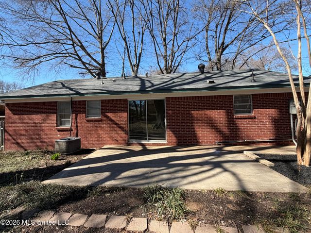 7594 Cherry Valley Boulevard, Southaven, MS 38671