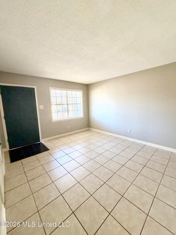 7594 Cherry Valley Boulevard, Southaven, MS 38671