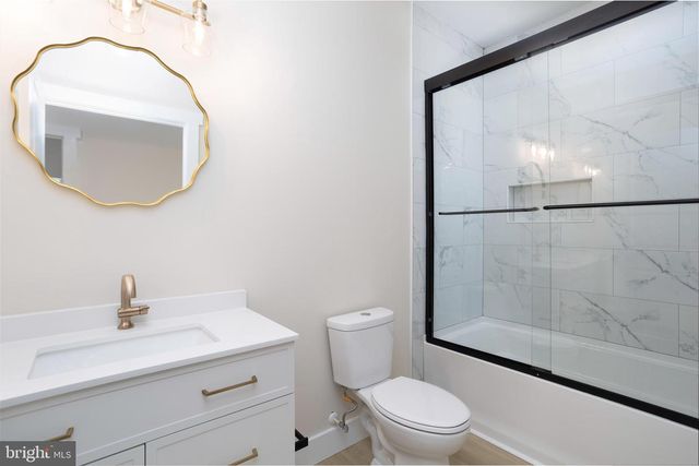 8 SUNRISE AVE, Ridgely, MD 21660