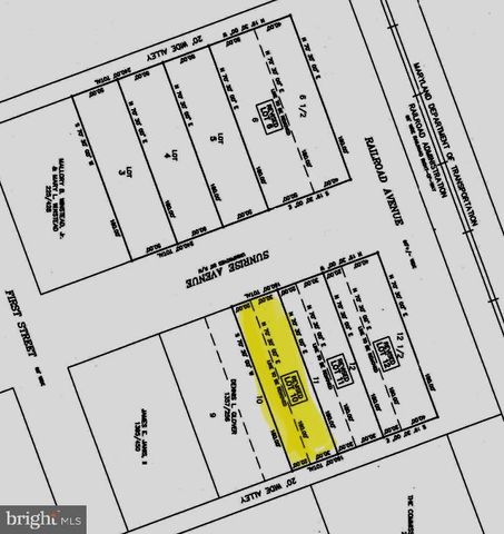 8 SUNRISE AVE, Ridgely, MD 21660