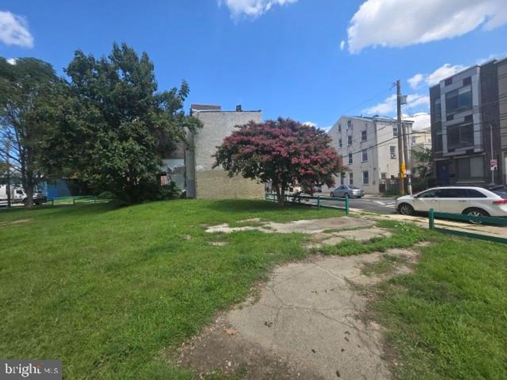 1250 N 19TH ST, PHILADELPHIA, PA 19121 — photo 2