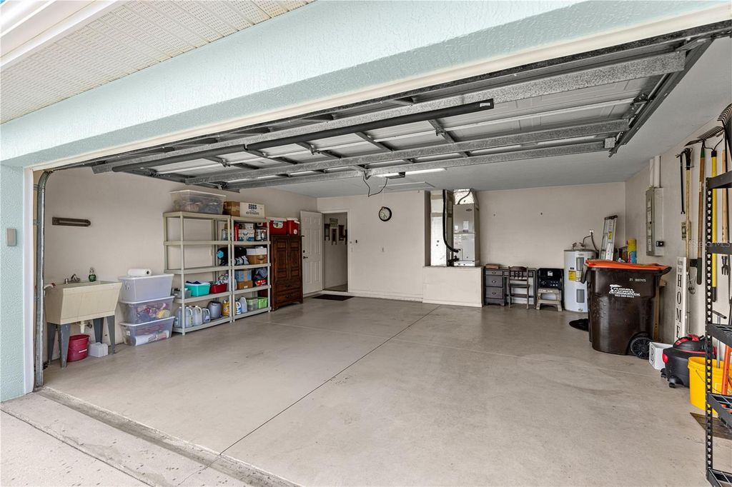 Image 28 of property listing at 8721 SW 60 CIRCLE, Ocala, FL 34476
