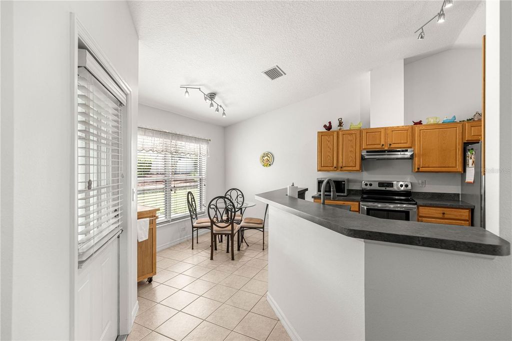Image 29 of property listing at 8721 SW 60 CIRCLE, Ocala, FL 34476