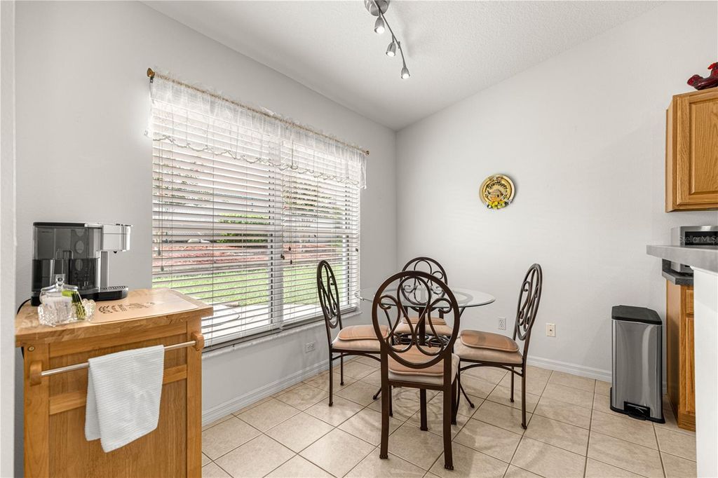 Image 30 of property listing at 8721 SW 60 CIRCLE, Ocala, FL 34476