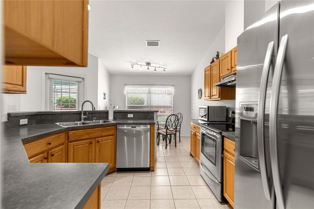 Image 32 of property listing at 8721 SW 60 CIRCLE, Ocala, FL 34476