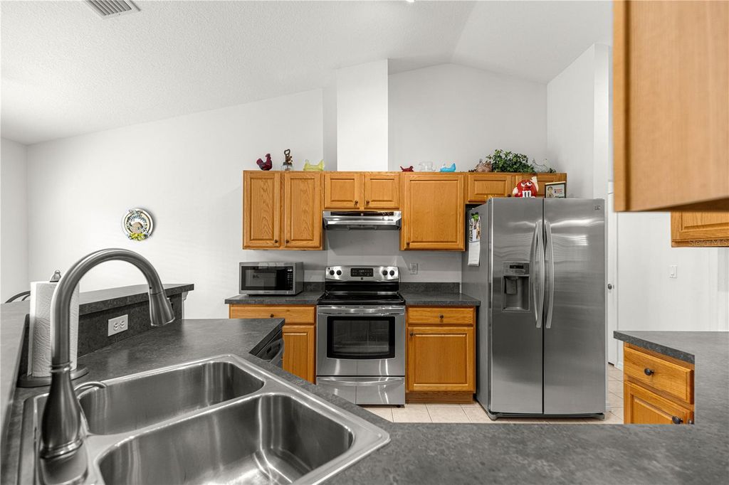 Image 34 of property listing at 8721 SW 60 CIRCLE, Ocala, FL 34476