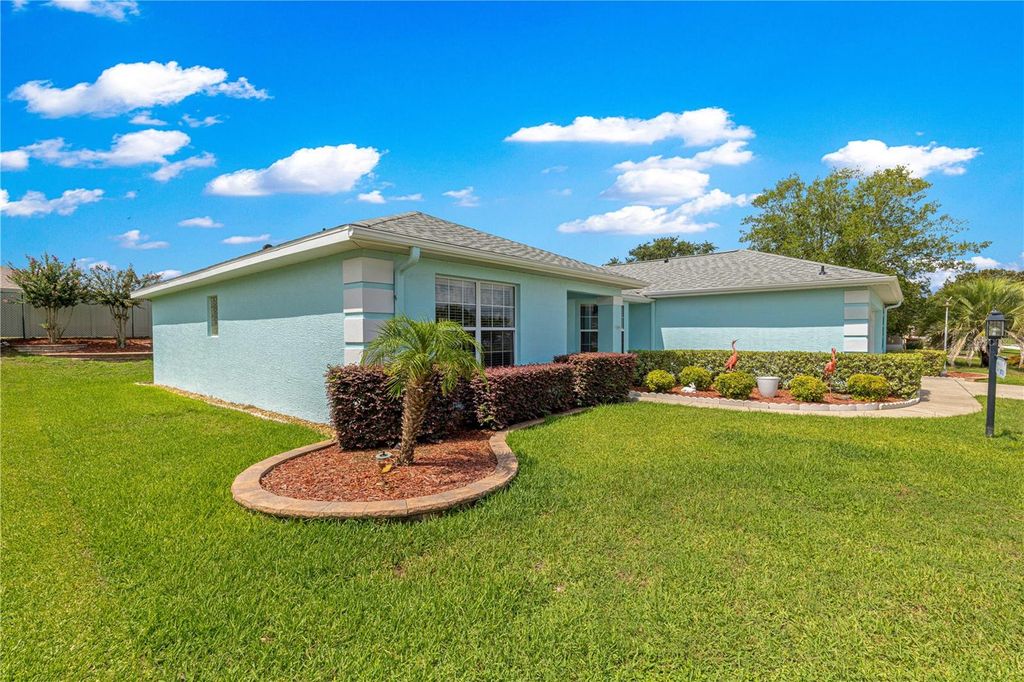 Image 45 of property listing at 8721 SW 60 CIRCLE, Ocala, FL 34476