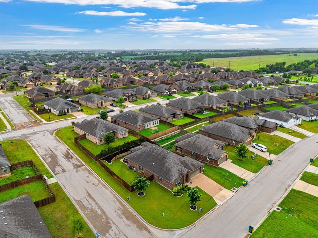 427 Paso Fino Street, Robinson, TX 76706