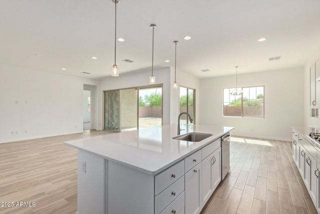 20534 S 216TH Place, Queen Creek, AZ 85142