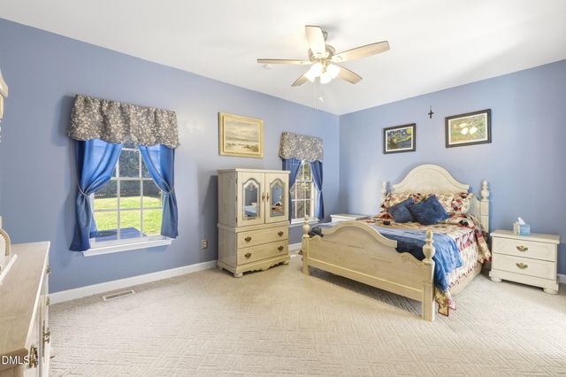 3912 Long Meadow Drive, Mebane, NC 27302