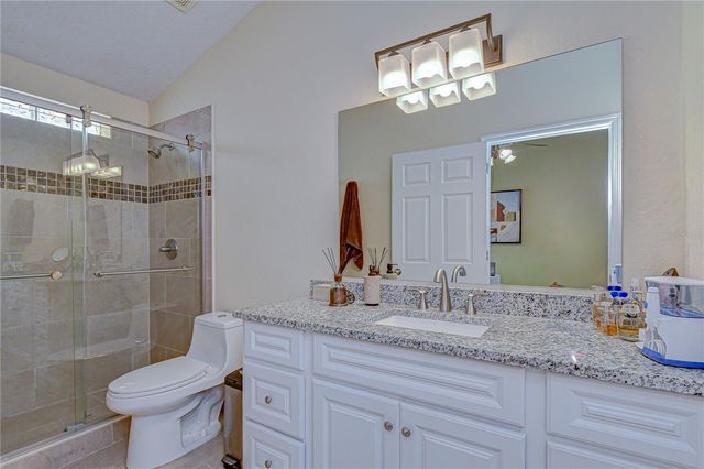 1721 TROPICANA WAY, Valrico, FL 33594