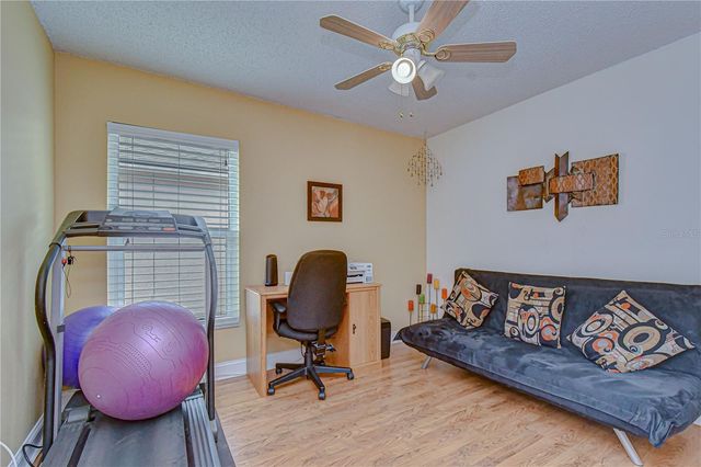 1721 TROPICANA WAY, Valrico, FL 33594
