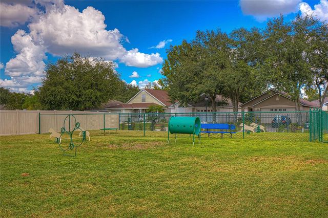 1721 TROPICANA WAY, Valrico, FL 33594