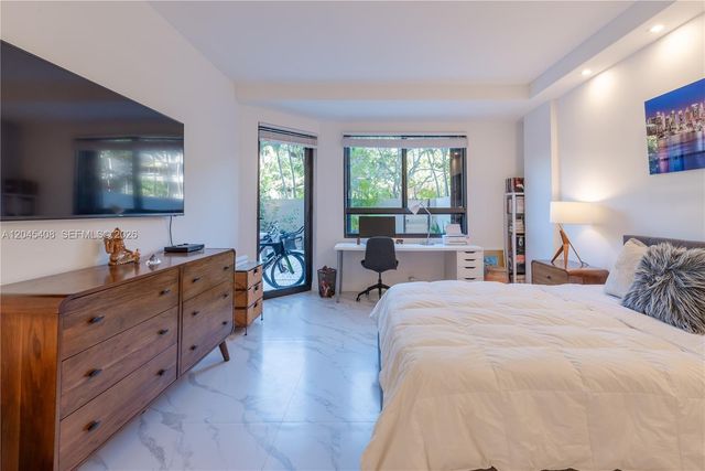 151 Crandon Blvd 122, Key Biscayne, FL 33149
