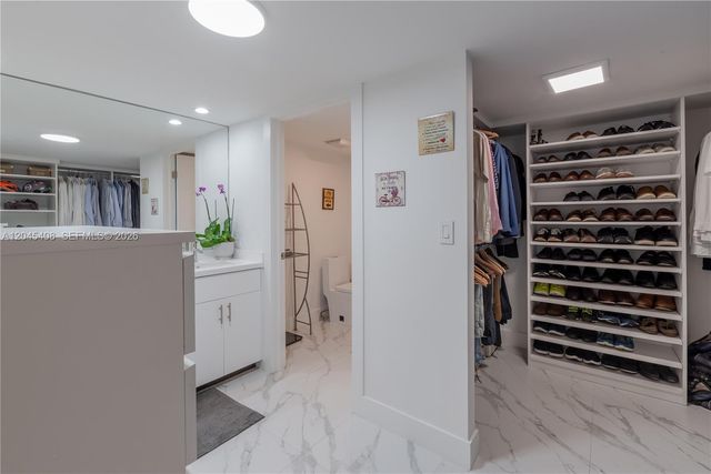 151 Crandon Blvd 122, Key Biscayne, FL 33149