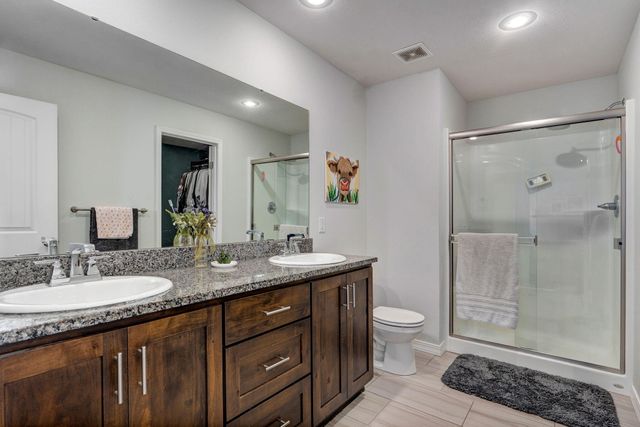 675 N Maplewood Hills, Nixa, MO 65714