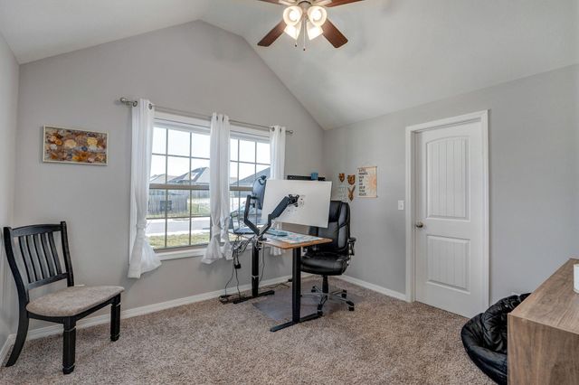 675 N Maplewood Hills, Nixa, MO 65714