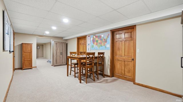 8609 Summerset Place, Fort Wayne, IN 46825