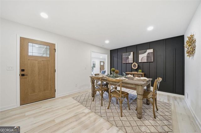 2568 Fontaine Circle, Decatur, GA 30032