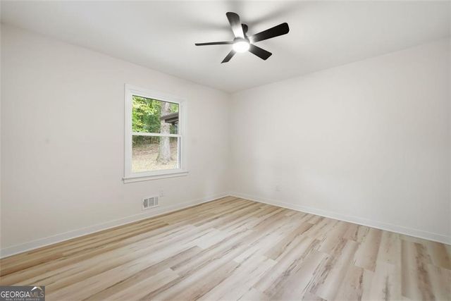 2568 Fontaine Circle, Decatur, GA 30032