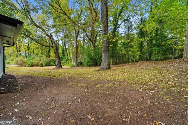 2568 Fontaine Circle, Decatur, GA 30032