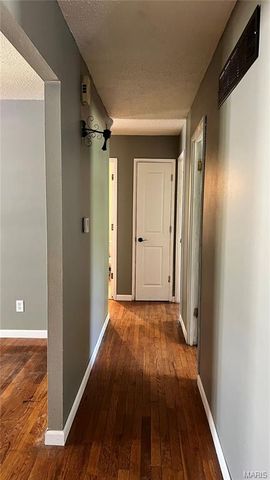 12075 Nero Drive, Florissant, MO 63033