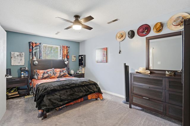 3809 LARKSPUR CT, Columbia, MO 65201