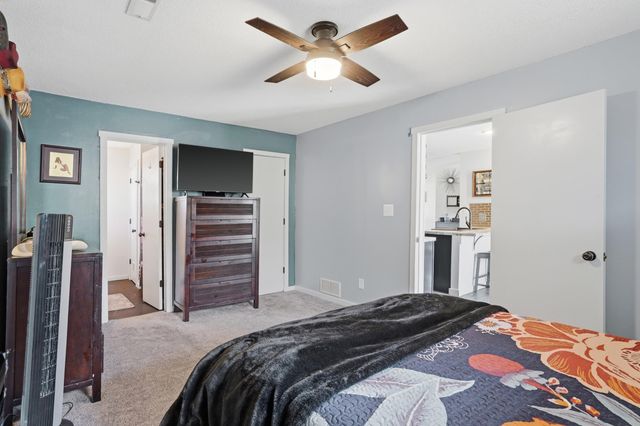 3809 LARKSPUR CT, Columbia, MO 65201