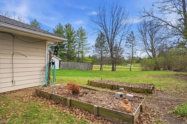 3809 LARKSPUR CT, Columbia, MO 65201