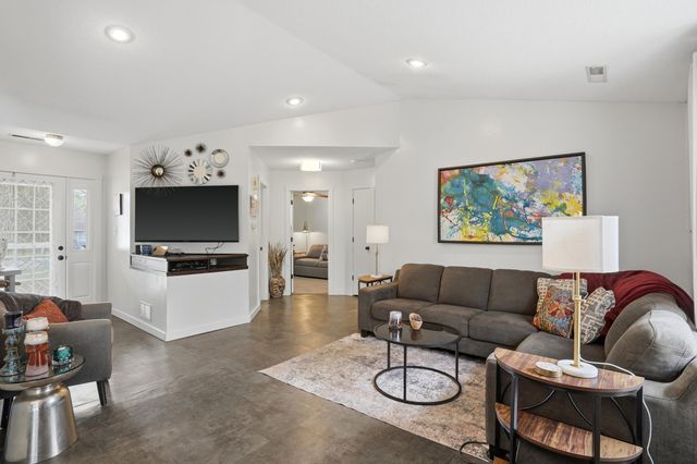 3809 LARKSPUR CT, Columbia, MO 65201