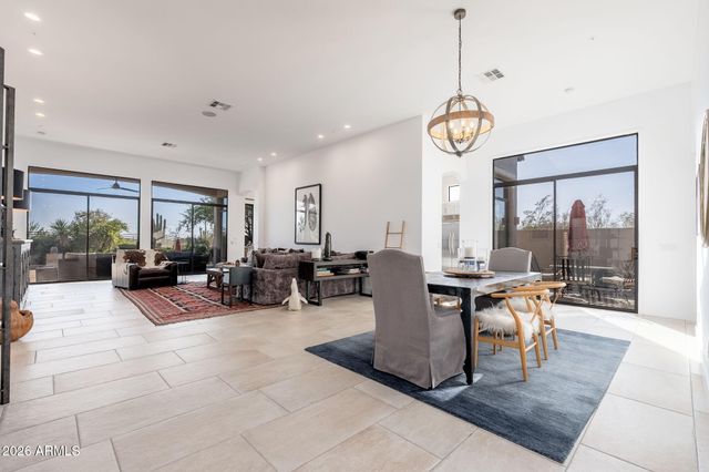 7941 E WINDWOOD Lane, Scottsdale, AZ 85255