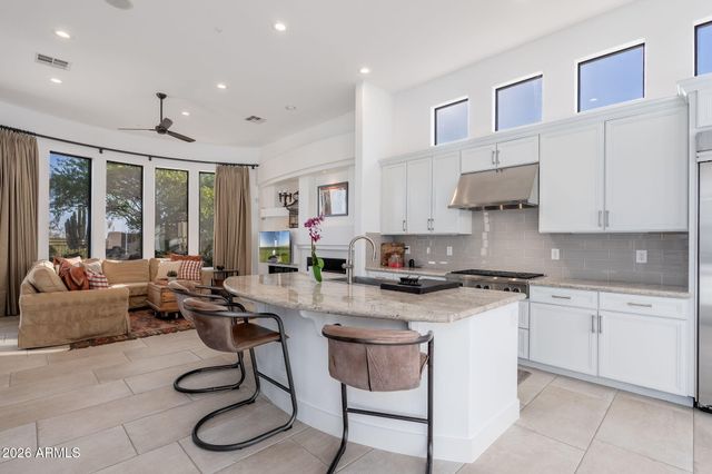 7941 E WINDWOOD Lane, Scottsdale, AZ 85255