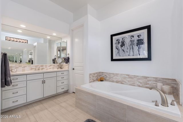 7941 E WINDWOOD Lane, Scottsdale, AZ 85255